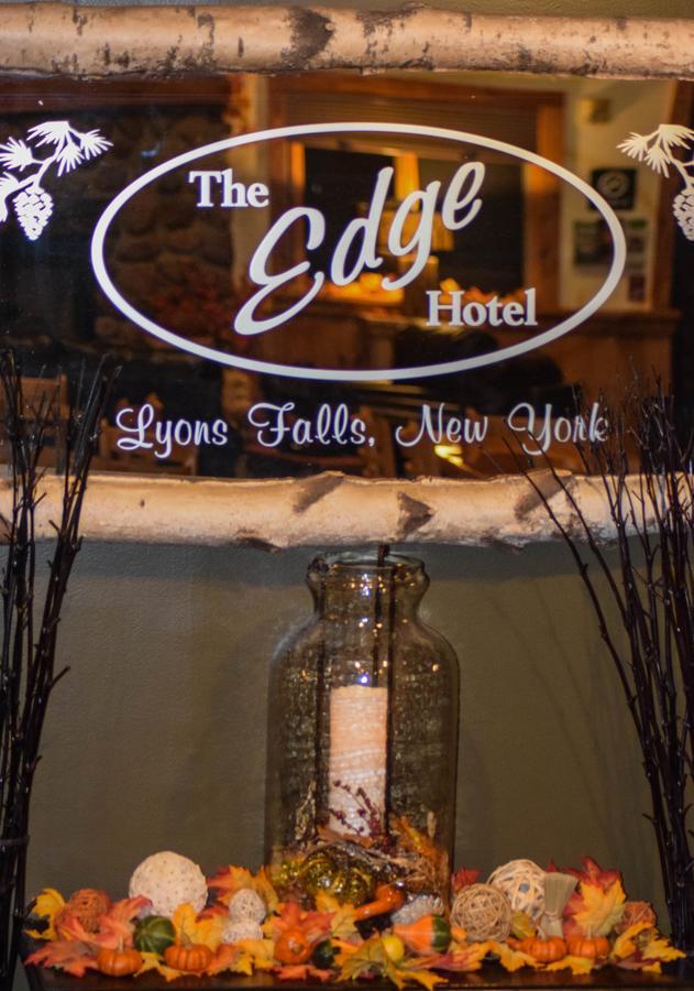 The Edge Hotel Welch Hill Exterior photo
